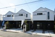 都市的でモダン系なデザインにしている